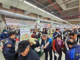 서천 다품쌀, 서울 소비자 공략 나서… 시식행사로 소비자 반응 호평 기사 이미지