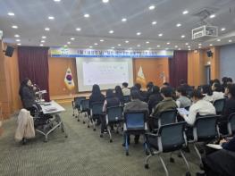 청양군, 매월 ‘재정의 날’ 운영... 실무 중심 재정 교육으로 역량 강화 기사 이미지