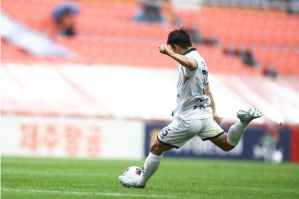 김천상무, 제주 원정서 1대 1 무승부...이제 시선은 K리그 100번째 홈경기로