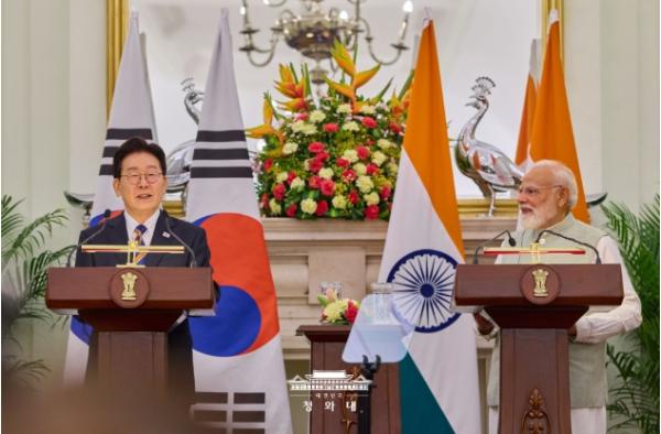이 대통령 '한-인도, 최적의 파트너…전략산업 분야 협력 확대'