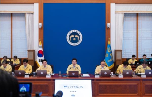 이재명  대통령 '주가 조작·디지털 성범죄 등 국민 피해 커…집중 대응'