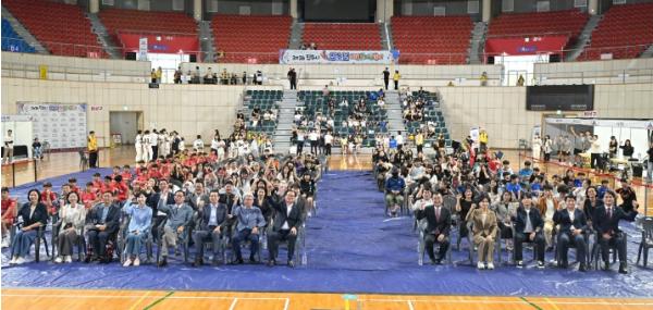 스포츠의 미래를 만나다... 진주시 청소년 체육 한마당 축제