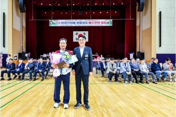 함안군 제3회 아라가야배 생활체육 배드민턴 대회 성황리 개최